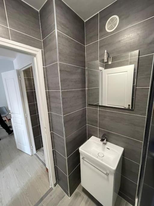 Home Disneyland Paris Avec Parking Wifi Lagny-sur-Marne Luaran gambar