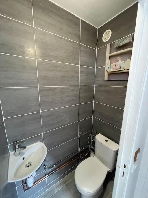 Home Disneyland Paris Avec Parking Wifi Lagny-sur-Marne Luaran gambar
